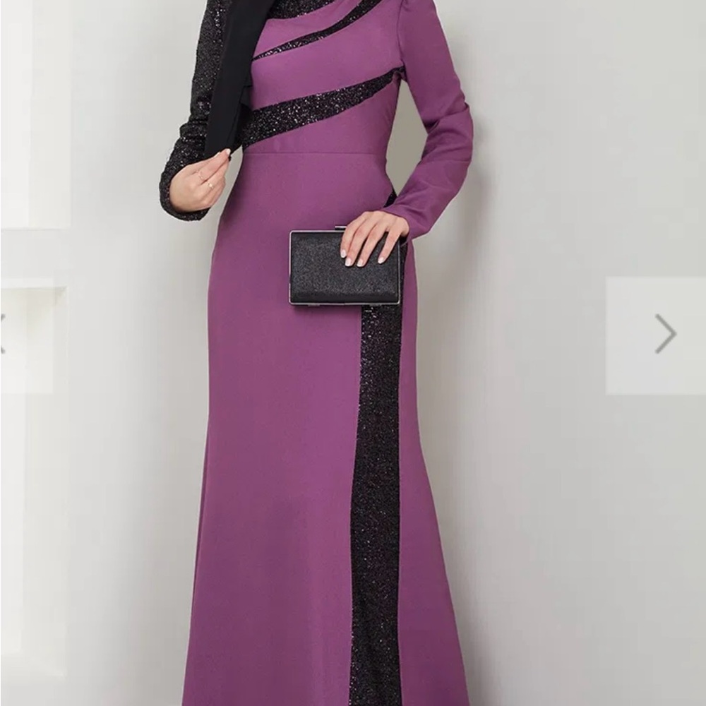 Elegant Purple and Black Women's Dress